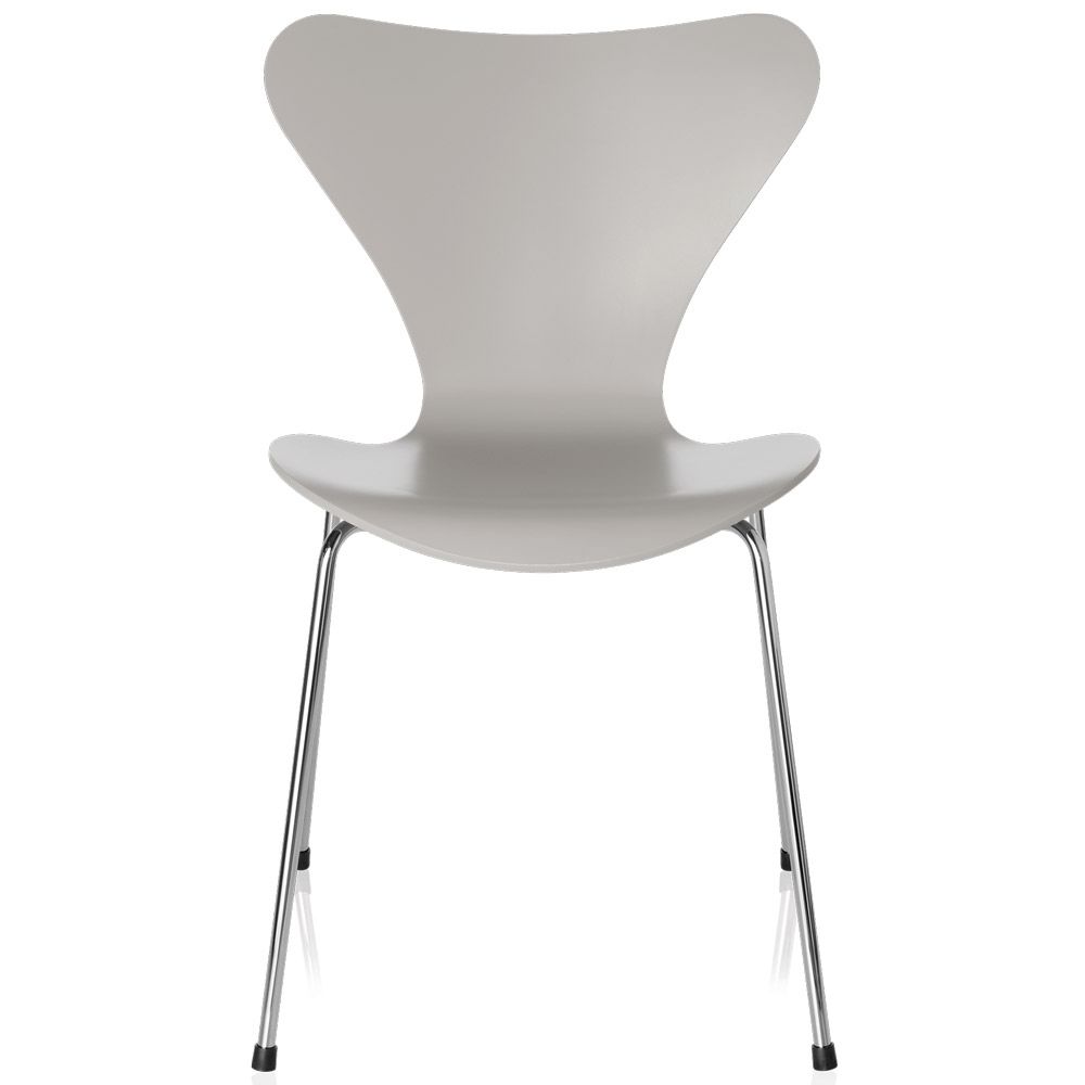 Fritz Hansen Serie 7 Stol. Skalstol. Lakeret Fritz Hansen Serie 7 Stol. Skalstol. Lakeret
